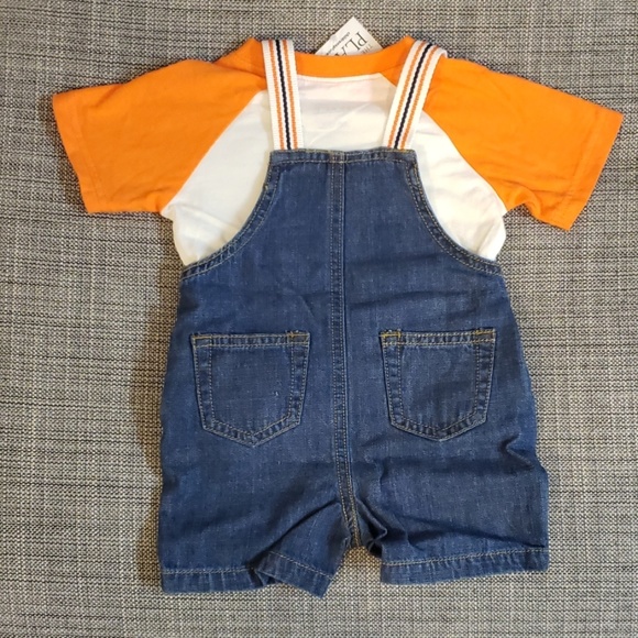 The Children's Place T-Shirt and Overall - Picture 4 of 4